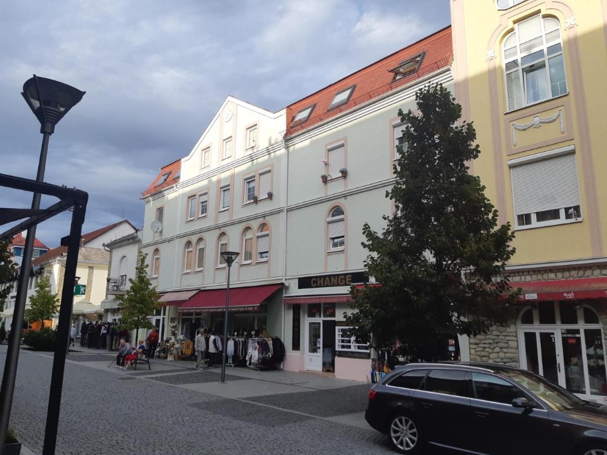 Bajnok Apartman Hévíz 外观 照片