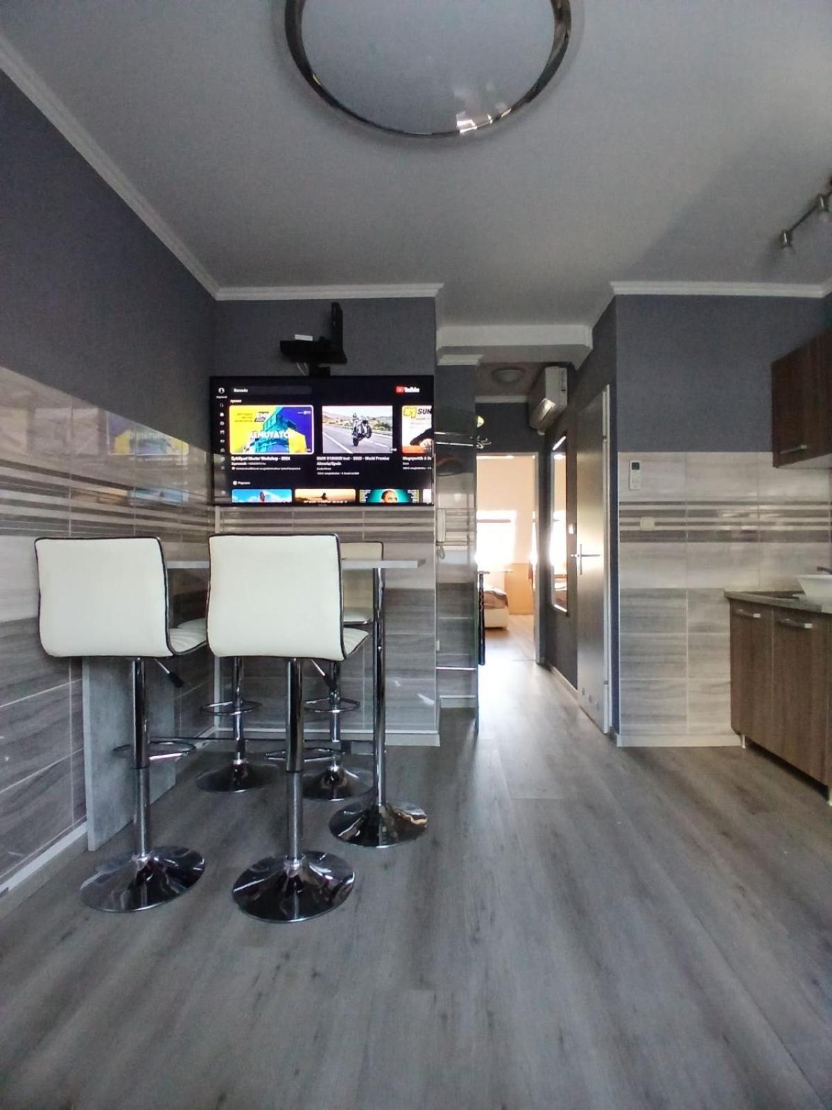 Bajnok Apartman Hévíz 外观 照片